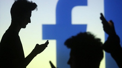 Facebook must delete hate postings, Austria court rules